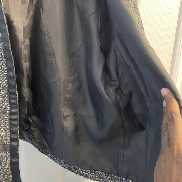 Arden B Tweed Jacket Size Large Two Front Pockets Light Jacket Fall Black White - Picture 13 of 14